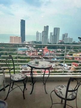🔥 URGENT SALE | AD Hyatt Wongamat Condo – Only 4.2 MB! 🔥