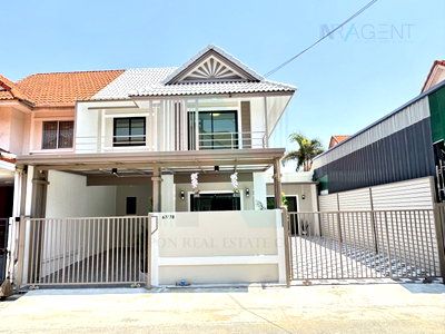 ขายบ้านเดี่ยว : ขายบ้านแฝด โครงการ บ้านพฤกษา 33 บางบัวทอง 2 ชั้น 4 ห้องนอน 2 ห้องน้ำ