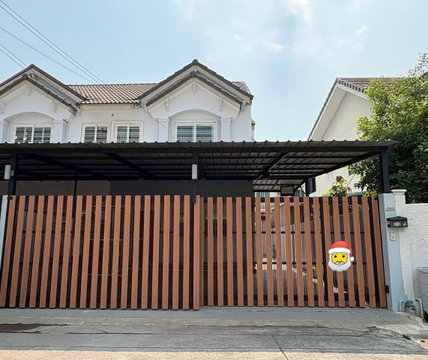 🏡 ให้เช่า Townhome รีโนเวทใหม่ บ้านรังสิยา ซอยอุดมสุข 58 2 ห้องนอน 2 ห้องน้ำ บ้านสวย เฟอร์ครบ เดินทางสะดวก ทำเลดีมาก✨รับต่างชาติ