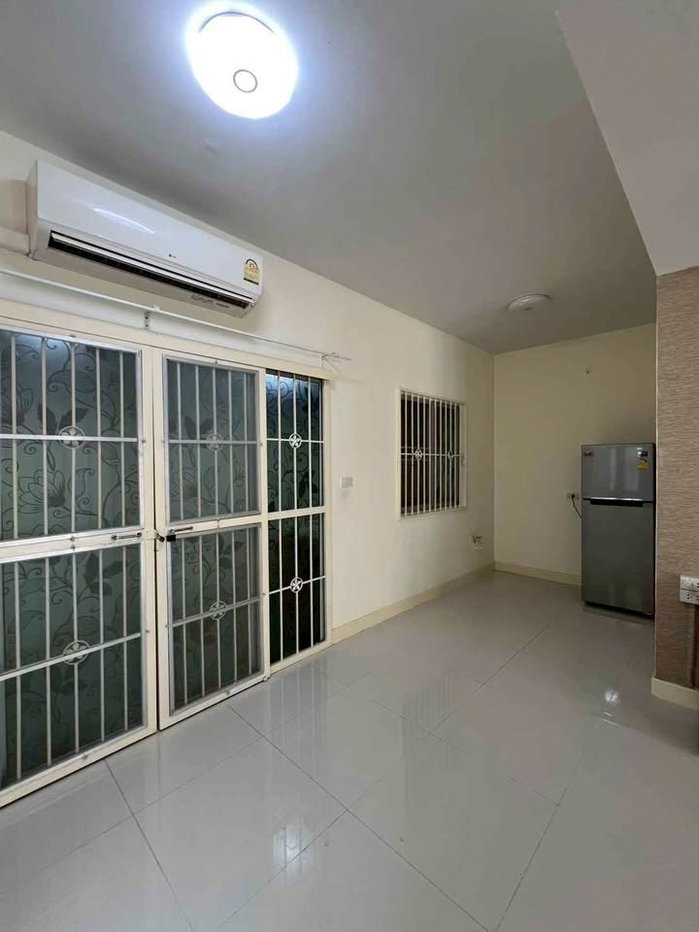 picture The Connect  Chaengwattana              1 - 9/18