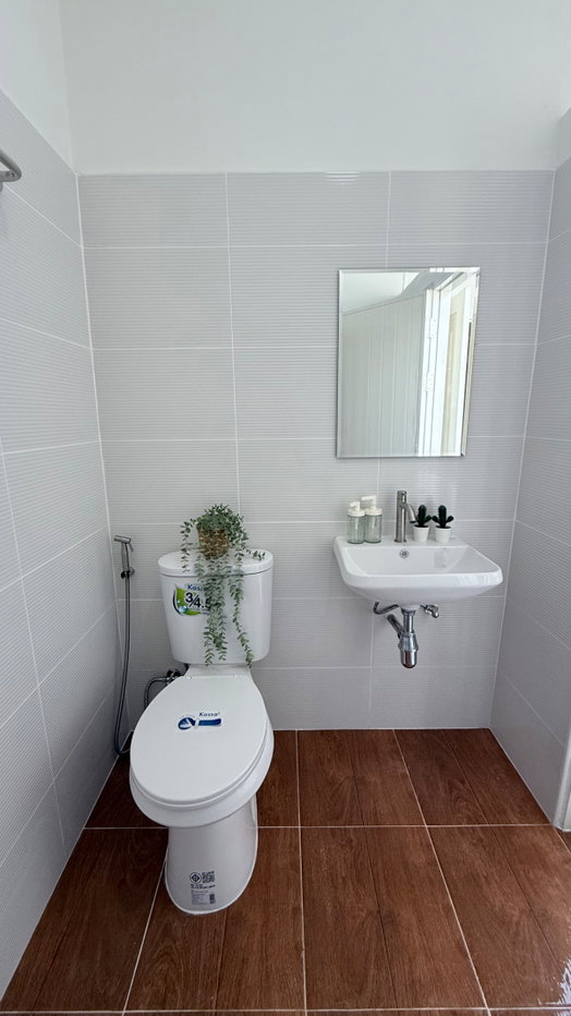 picture For rent ready to move Newly renovated room - 15/17