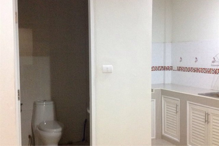 picture sale townhouse sinthavee tieantalay1 - 4/5
