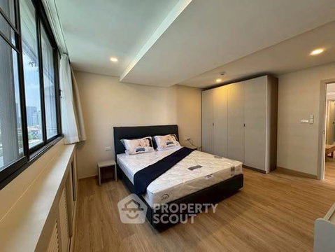2-BR Condo At Supalai Place Sukhumvit 39 Near BTS Phrom Phong (ID 2847793)