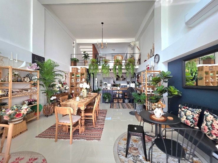 ขายอาคารพาณิชย์ตกแต่งพร้อมทำเงิน ที่ Vizio ร่มเกล้า
