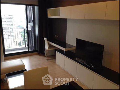 24th-Floor 1-BR Urbano Absolute Near BTS Krung Thon Buri (ID 563432)