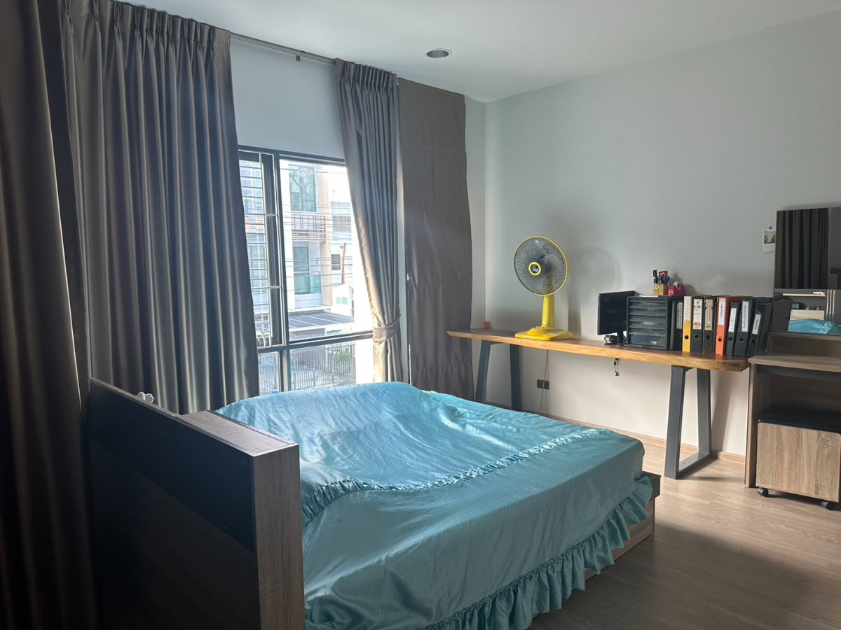 รูป [ขาย - ด่วน] บ้านทาวน์โฮม ซ. นวมินทร์ 85 หมู่บ้านเดอะวิชั่น ฟรีค่าโอน‼️ - รูปที่ 3/11