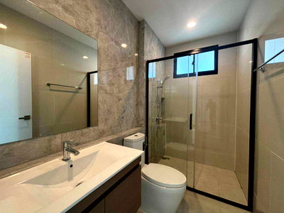 ขายบ้านเดี่ยว : LTHC15645 - Luxury Townhome for Sale Rama 3 | Modern 4-Storey Residence | Yannawa | 15.9 MB 