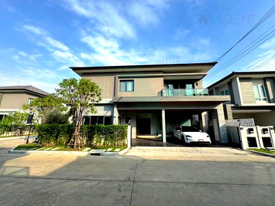 บ้านเดี่ยว ถนนรังสิต-นครนายก : ขายบ้านเดี่ยว โครงการ เซนโทร พหลโยธิน - วิภาวดี 2 2 ชั้น 4 ห้องนอน 5 ห้องน้ำ