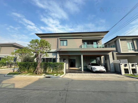 ขายบ้านเดี่ยว โครงการ เซนโทร พหลโยธิน - วิภาวดี 2 2 ชั้น 4 ห้องนอน 5 ห้องน้ำ