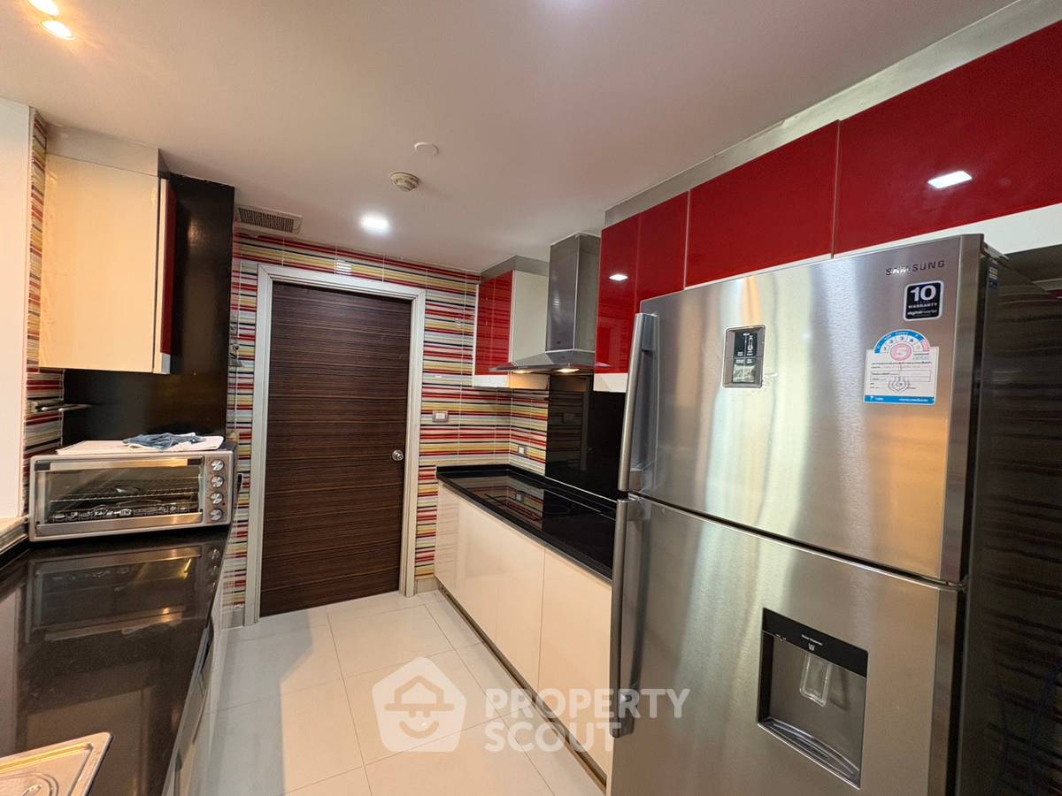 รูป คอนโด 3 ห้องนอน ที่วอเตอร์มาร์ค เจ้าพระยา ใกล้ BTS กรุงธนบุรี (ID 2961886) - รูปที่ 11/15