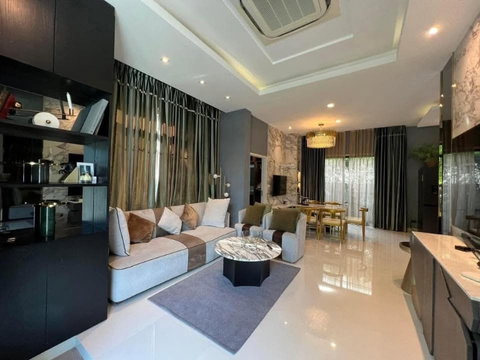 📣📣 ขาย BANGKOK BOULEVARD RAMINTRA-SERITHAI 2 บ้านเดี่ยวหรู 4 ห้องนอน (กรุณาพิมพ์ 0974164645 Line: JKJK4645 แทนการคลิกปุ่มสีฟ้า,เขียว)