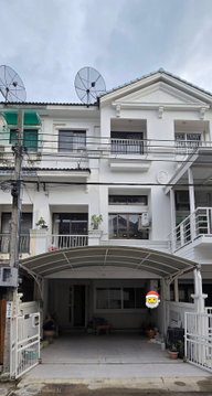 🏡 ให้เช่าทาวน์โฮม 3 ชั้น หมู่บ้านกลางเมือง 2 เหม่งจ๋าย 3 ห้องนอน 4 ห้องน้ำ พร้อมเฟอร์นิเจอร์ครบ บ้านสวย สภาพใหม่ ปรับปรุงและตกแต่งใหม่ทั้งหลัง