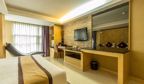 ขายโรงแรม  ทำเลดีอยูในซอยสุขุมวิท  11