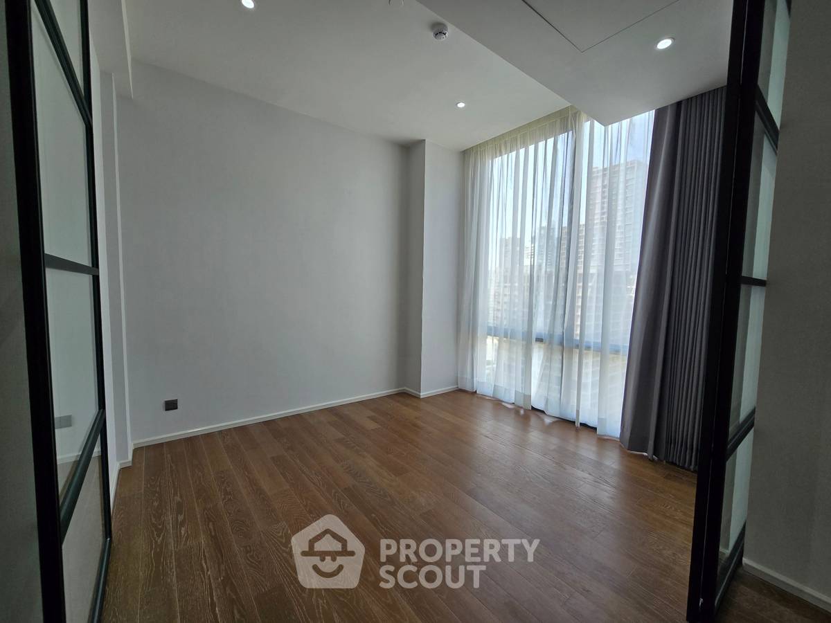 รูป คอนโด 2 ห้องนอน ที่ มูนิก หลังสวน ชั้น 20 ใกล้ BTS ราชดำริ (ID 2961978) - รูปที่ 4/13