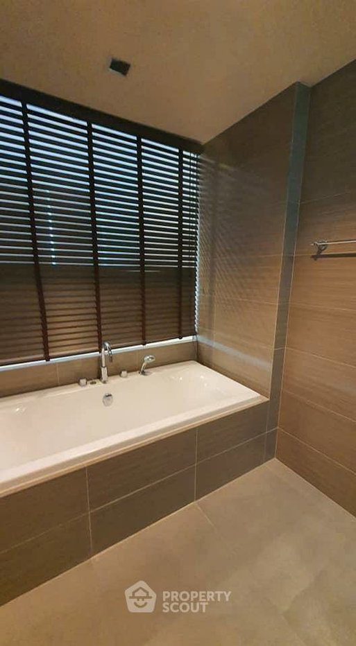 รูป คอนโด 2 ห้องนอน ชั้น 17 Siri At Sukhumvit ใกล้ BTS Thong Lor 200 ม. (ID 373737) - รูปที่ 6/6