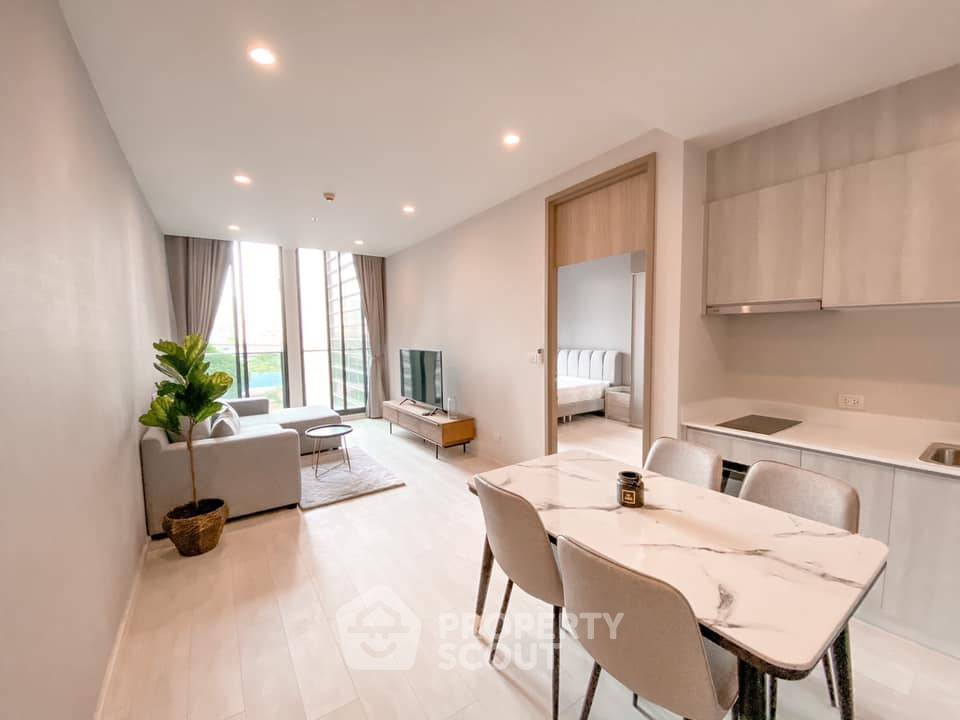 รูป ใกล้ BTS เพลินจิต เพียง 100 ม. | คอนโด 1 ห้องนอน Noble Ploenchit ขาย (ID 711237) - รูปที่ 1/6