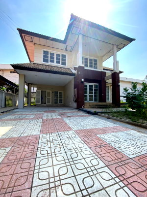 บ้านเดี่ยว ถนนรังสิต-นครนายก : ขายบ้านเดี่ยว สถาพร รังสิต คลอง 4