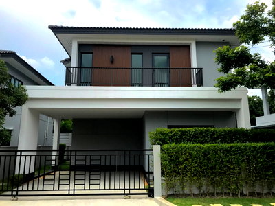 บ้านเดี่ยว ถนนรัตนาธิเบศร์ : ✅ ขายบ้านเดี่ยว บิ้วท์อินครบ ใกล้รถไฟฟ้าสายสีม่วงและเซ็นทรัล เวสต์วิลล์ ✅ Centro Maha Chetsadabodindranusorn Bridge 2 -  เซนโทร สะพานมหาเจษฎาบดินทร์ 2