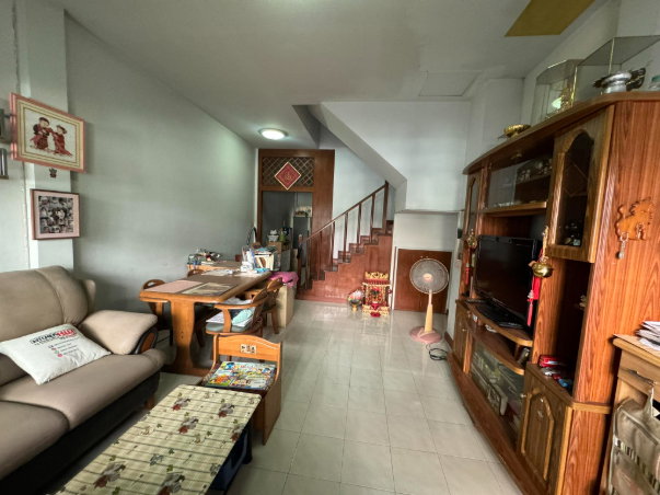รูป 🏡 ขายถูกที่สุดในโครงการ! บ้าน 3 ชั้น 174 ตร.ม. 4 ห้องนอน เพียง 3.1 ล้าน ทำเลนวมินทร์ - รูปที่ 6/17