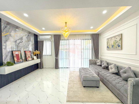 Renovated Townhouse for Sale East Pattaya