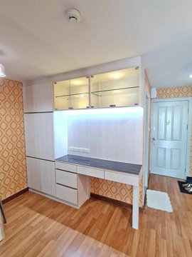 A050036 Regent Orchid Talad Plu