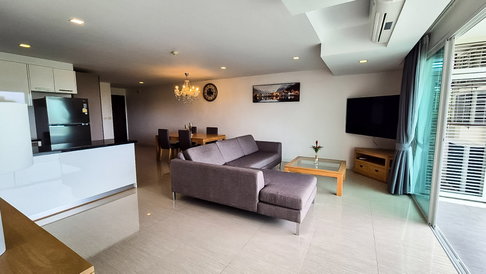 Elegance Cosy Beach 2 Bedroom Condo for Sale Pratumnak Hill