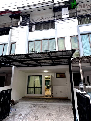 Townhouses for rent วิทยาลัยดุสิตธานี : Townhome for Rent – 3 Floors | Near Sukhumvit 62 Expressway & BTS Bang Chak (SPSSR231)