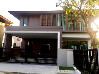 บ้านเดี่ยว ถนนสุขุมวิท : บุราสิริ พัฒนาการ 87  บ้านเดี่ยวแปลงมุม โครงการพรีเมียม