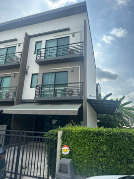 🏡 ขาย / เช่า บ้านกลางเมือง ศรีนครินทร์ – อ่อนนุช 3 ห้องนอน 3 ห้องน้ำ หลังมุมหายากที่สุดในโครงการ ฟีลลิ่งบ้านเดี่ยว พื้นที่รอบบ้านกว้างมาก