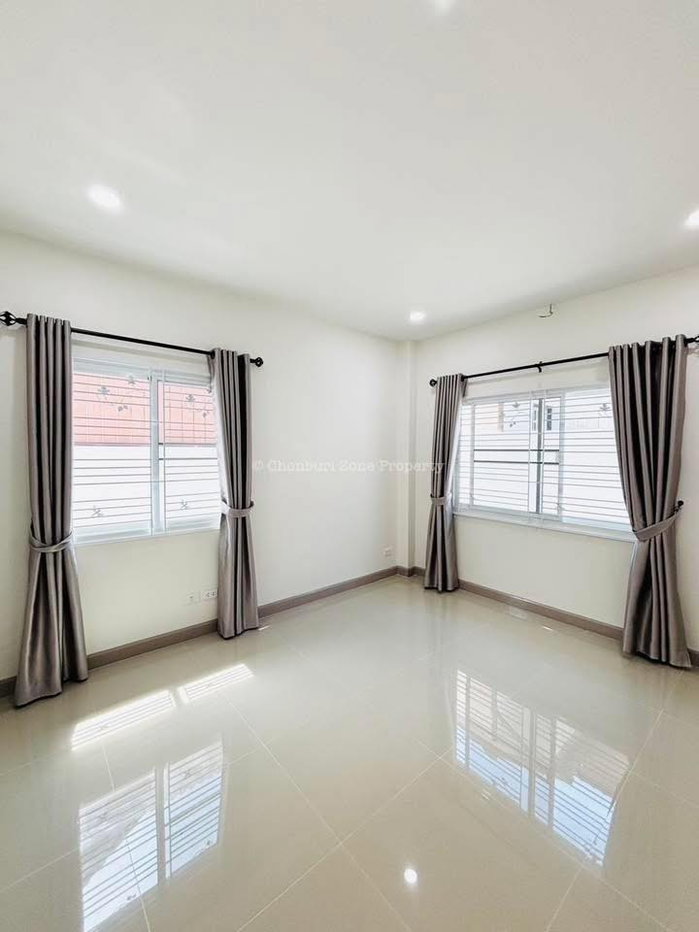 รูป ขายบ้านเดี่ยวรีโนเวทใหม่ ม.เซนสิริโฮม แหลมฉบัง ศรีราชา - รูปที่ 11/18