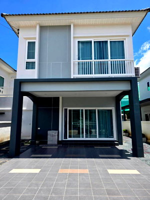 เช่าบ้านแฝด พรีเมี่ยม เอาท์เล็ท เชียงใหม่ : ปล่อยเช่า บ้านแฝด สร้างเสร็จใหม่ ในโครงการศุภาลัย เบลล่า ดอนแก้ว–แม่ริม เชียงใหม่ (R1201) T.0946511456   
