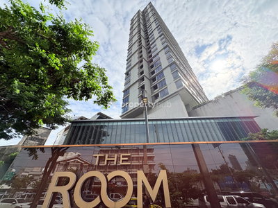 The Room Rama 4