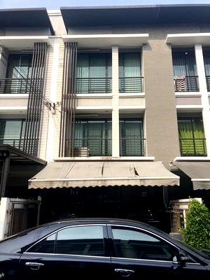 เช่าทาวน์โฮม ม.เกษมบัณฑิต พัฒนาการ : MTR74 เช่าทาวน์โฮมสามชั้น บ้านกลางเมือง รามคำแหงสามสิบเก้า เฟอร์ครบพร้อมอยู่ รวมส่วนกลางแล้ว ใกล้เลียบด่วนเอกมัยและทาวน์อินทาวน์