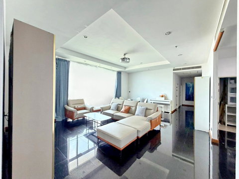 9799, 5 Br. condo for rent at Supalai Wellington 1.