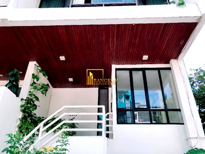 Townhouses for rent J Avenue Thonglor : Impressive 5 Bedroom Townhouse For Rent in Phrom Phong - BR8817TH