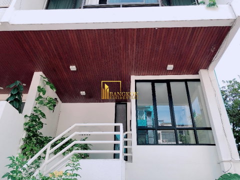 Impressive 5 Bedroom Townhouse For Rent in Phrom Phong - BR8817TH