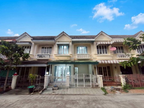 ⭐✨ TH-004 Townhome for Sale – Budsarin Thonburirom ✨⭐