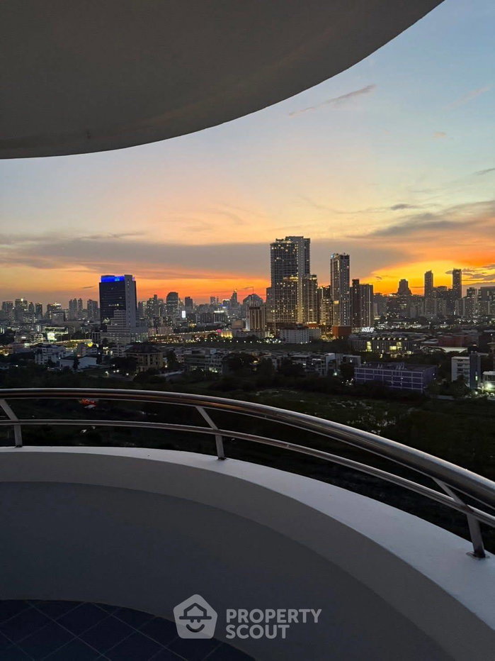 picture 2-BR 82 Sqm High-Floor Condo Royal Nine Residence, Bang Kapi (ID 2966892) - 3/6