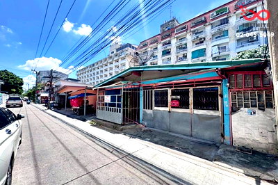 ที่ดิน ทาวน์ อิน ทาวน์ : ขายห้องเช่า 5 ห้อง ที่ดิน 46 ตร.ว. ถนนลาดพร้าว ซอยลาดพร้าว 80 ใกล้รถไฟฟ้าสายสีเหลือง