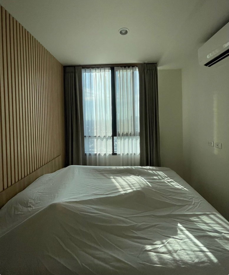 picture Nue Noble          Chaengwattana  - 6/7