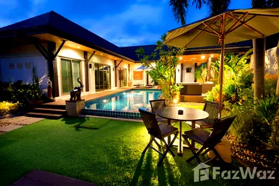 Houses for sale Muang Phuket Phuket : Bali-Style 3BR Villa in the Heart of Rawai 6435183