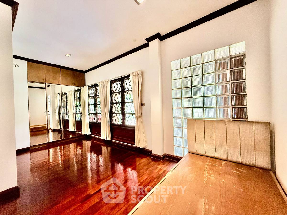 รูป บ้าน 4 ห้องนอน ขาย กฤษดานคร 18 | เลี้ยงสัตว์ได้ ใกล้ สาลาธรรมสพน์ (ID 2970612) - รูปที่ 7/16