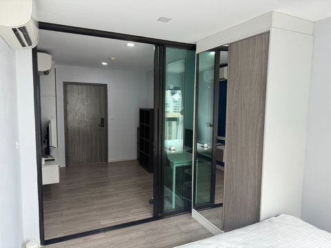 🚀 ขายด่วน! B-Loft Sukhumvit 107 ชั้นสูงสุด วิวเปิดโล่ง ราคา 2.4 ล้าน (ต่อรองได้) ใกล้ BTS แบริ่ง!