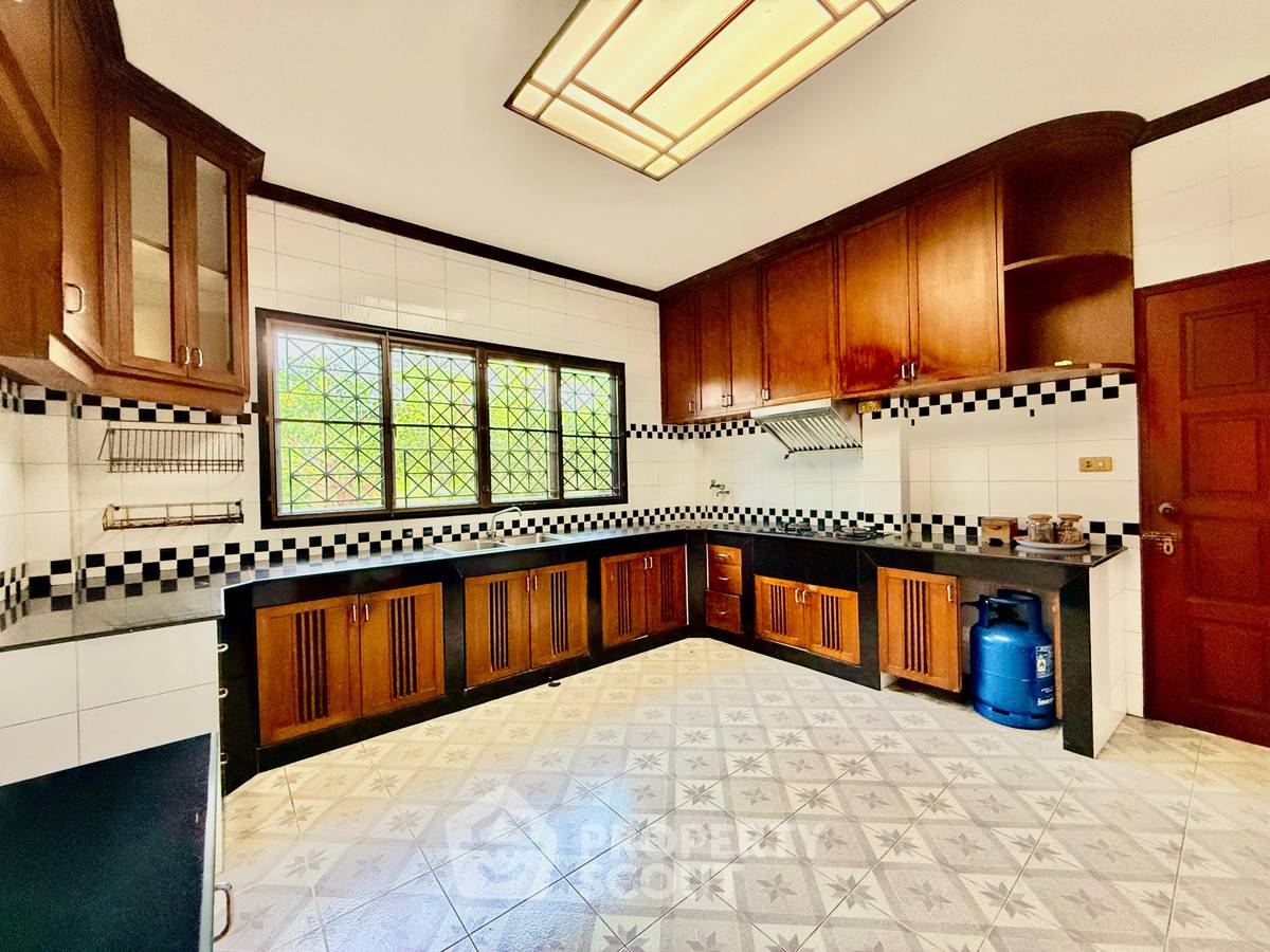 รูป บ้าน 4 ห้องนอน ขาย กฤษดานคร 18 | เลี้ยงสัตว์ได้ ใกล้ สาลาธรรมสพน์ (ID 2970612) - รูปที่ 11/16