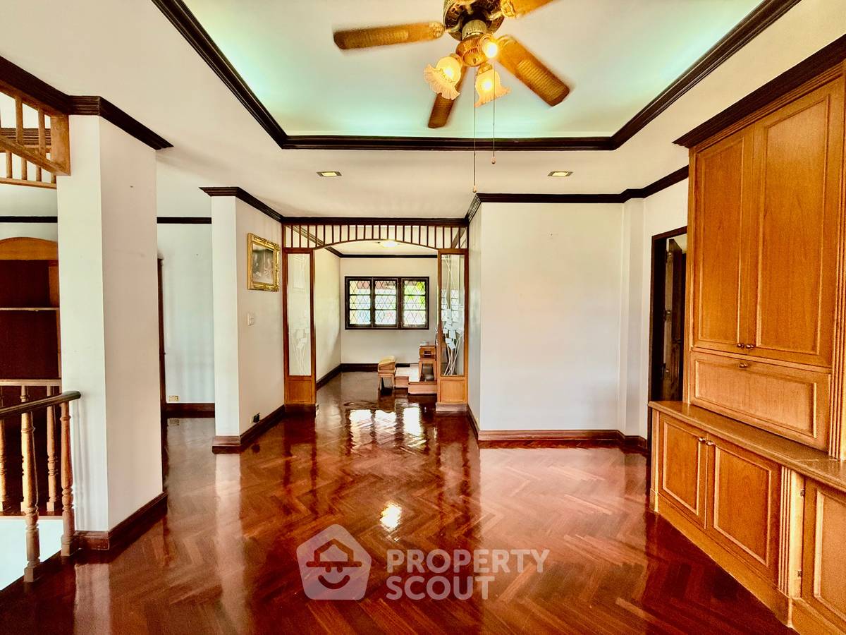รูป บ้าน 4 ห้องนอน ขาย กฤษดานคร 18 | เลี้ยงสัตว์ได้ ใกล้ สาลาธรรมสพน์ (ID 2970612) - รูปที่ 16/16