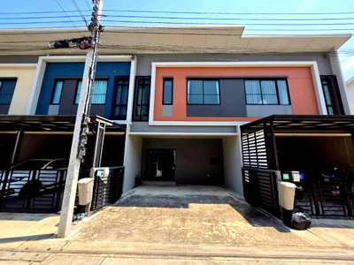 ขายทาวน์โฮม : ⭐✨TH-008 ทาวน์โฮมสิริ เพลส บางใหญ่ ( Siri Place Bangyai )✨⭐