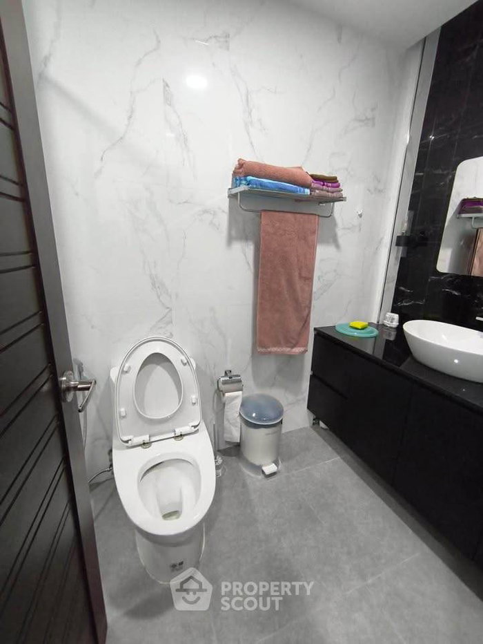 รูป คอนโดให้เช่า 2 ห้องนอน โครงการ Sunrise Beach Resort And Residence ใกล้ นาจอมเทียน สัตหีบ ชลบุรี (ID 2972409) - รูปที่ 9/23