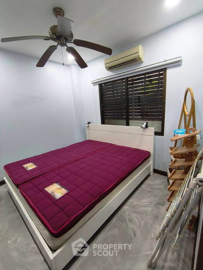 รูป คอนโดให้เช่า 2 ห้องนอน โครงการ Sunrise Beach Resort And Residence ใกล้ นาจอมเทียน สัตหีบ ชลบุรี (ID 2972409) - รูปที่ 12/23