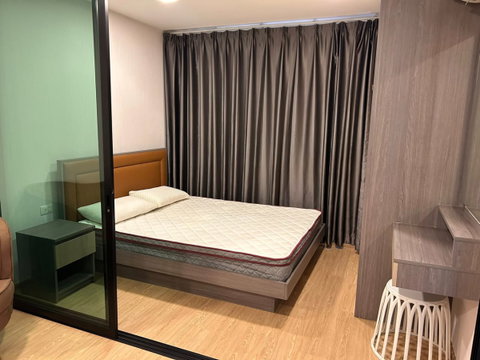 ✅ Condo for sale, corner room, private pool view, close to 3 BTS lines (Sri Kritha/Hua Mak Station), fully furnished ✅ The One Plus Grand Huamark 18