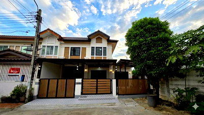 ขายทาวน์โฮม : บ้านหลังมุมสวย ๆ 4 ห้องนอน #หมู่บ้าน พฤกษา วิลล์ 33  ปิ่นเกล้า วงแหวน  พระราม 5   ใกล้โลตัส พลัสมอลล์ บางใหญ่ 